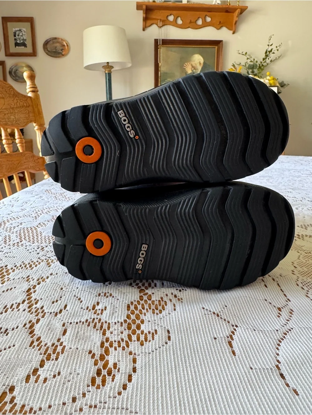 Kids Bogs size 10